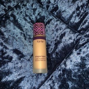 Tarte shape tape matte light medium neutral